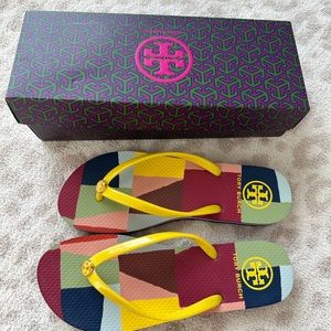 Tory Burch flip flops, size 8, worn 1 time, perfect condition